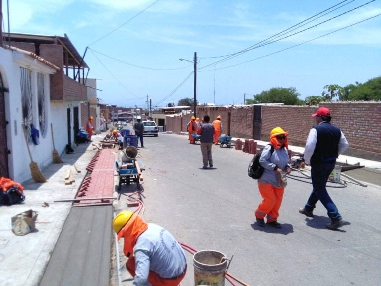 Culminarán construcción de bermas y veredas en Alto Inclán