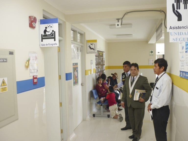 Fiscalía “anticorrupción” realiza constatación en Centro de Salud Chen Chen