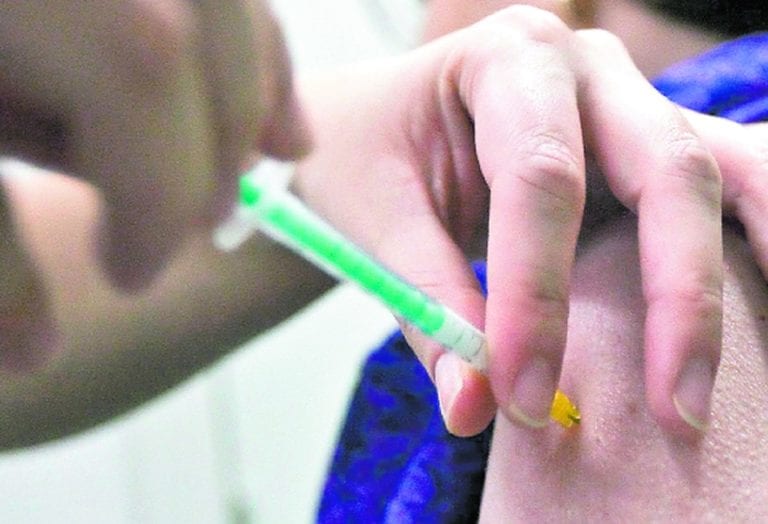 Relanzan campaña de vacunación contra la Difteria, Tétanos y Tos Ferina