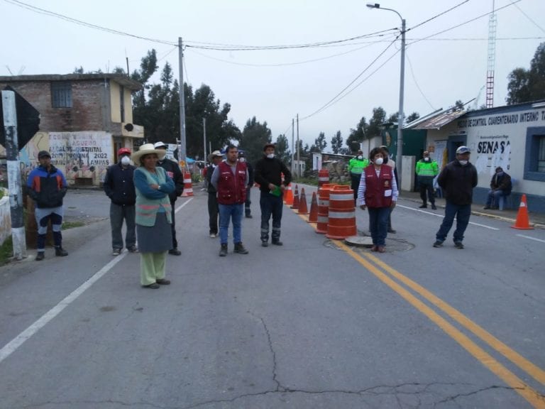 Autoridades de Puquina acuerdan cierre de fronteras ante el COVID-19