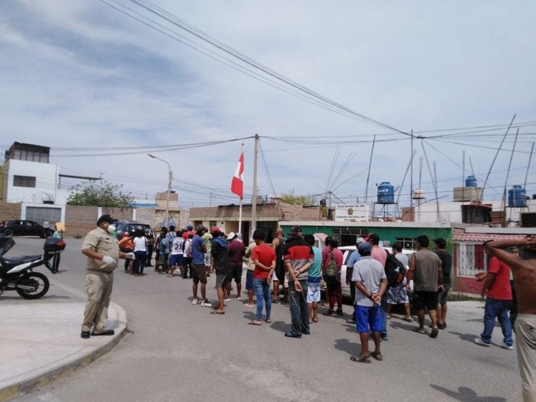 Por incumplir estado de emergencia: Fuerzas del orden intervienen a decenas de mollendinos