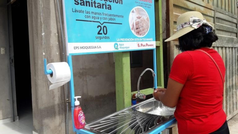 EPS Moquegua instaló cinco lavamanos públicos