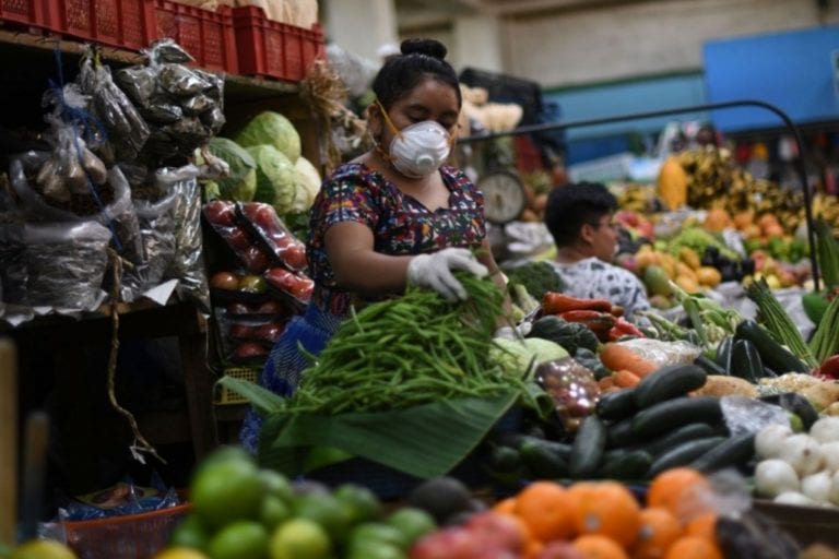 Gobierno prevé reanudación de actividades económicas desde el 4 de mayo