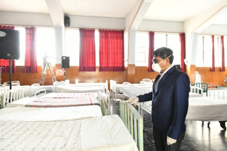 Coronavirus: indigentes son acogidos en albergue temporal de Arequipa