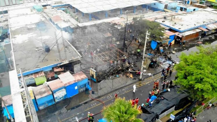 Incendio del Mercado Pacocha 28042020 3 La Prensa Regional