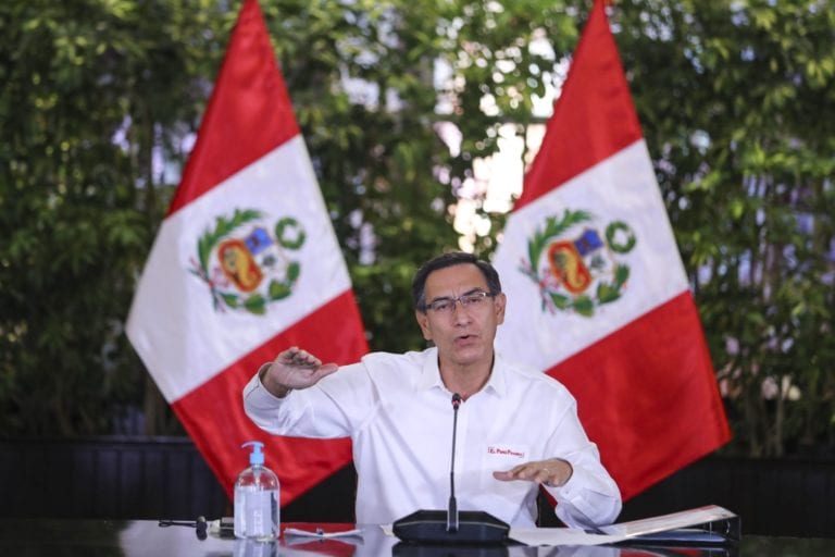 Vizcarra: «Las elecciones generales se tienen que llevar a cabo en abril del 2021»