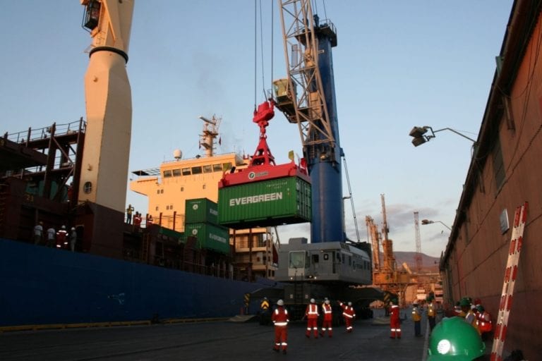 Trabajos portuarios en Tisur se desarrollan con normalidad