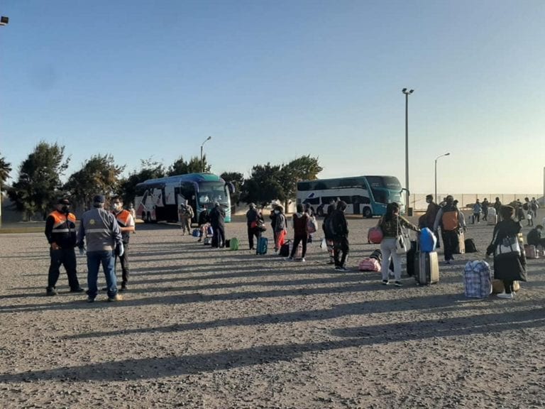200 personas viajan rumbo a Lima desde Moquegua e Ilo  