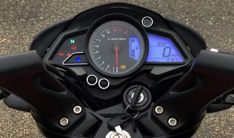 Aprende más sobre tu moto durante la cuarentena