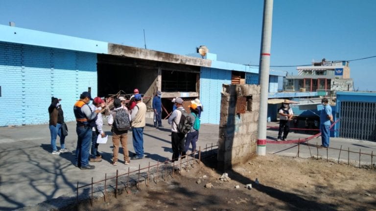 Verifican situación del mercado Pacocha tras incendio