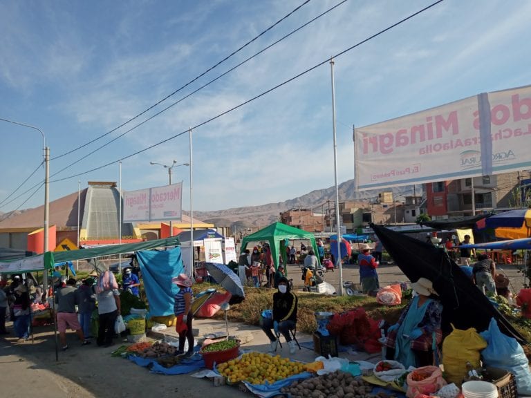 Multan locales que no venden productos de primera necesidad
