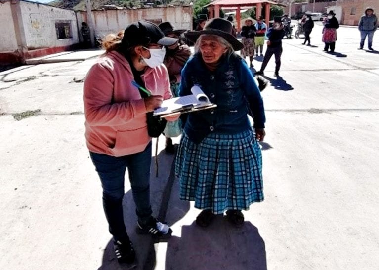 Southern Peru entrega 550 canastas de víveres a pobladores de escasos recursos
