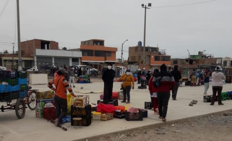 Serenazgo y Ejército Peruano evitaron que informales realicen feria en Nuevo Ilo