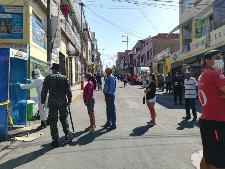 Municipalidad y cámaras de desinfección