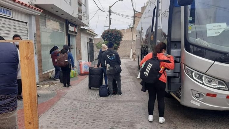 Coterráneos llegaron de Lima en viaje humanitario