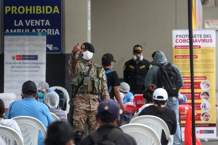 Cadena perpetua, vacancia y mayores penas proponen para autoridades ante emergencia