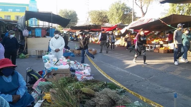 Delincuentes roban 3 mil soles de puesto del Mercado Pacocha