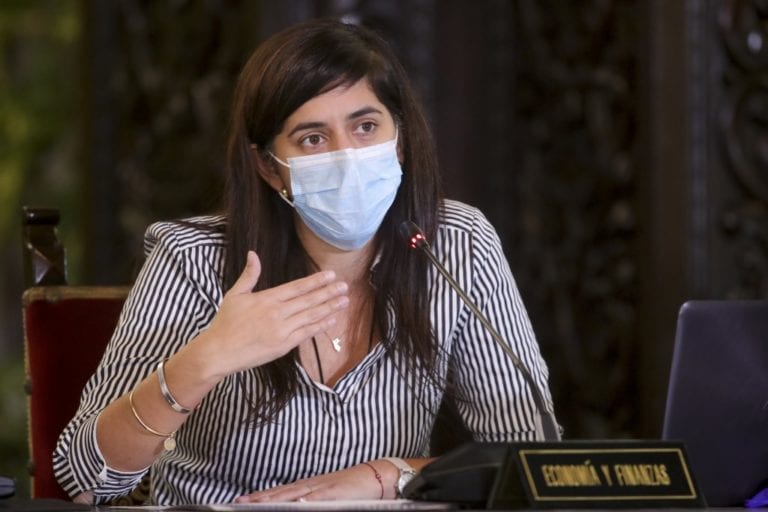 Ministerio de Economía descarta alza de impuestos para enfrentar pandemia