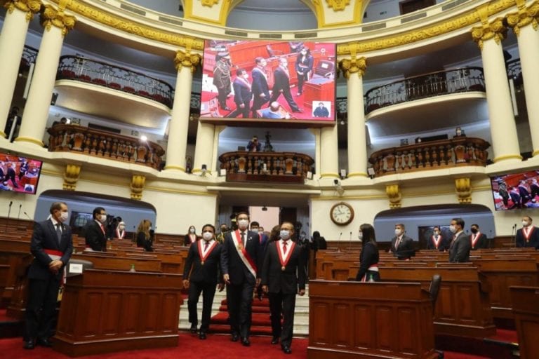 Presidente Vizcarra convoca a todas las fuerzas políticas al Pacto Perú