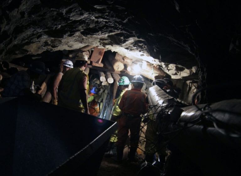 Cuatro mineros artesanales mueren asfixiados