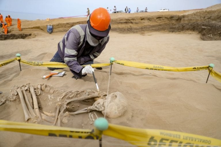 Este lunes 6 de julio reinician trabajos de rescate arqueológico Lomas de Ilo