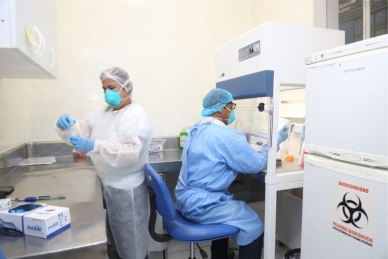 Moquegua: Alcalde logra aprobación de un laboratorio molecular