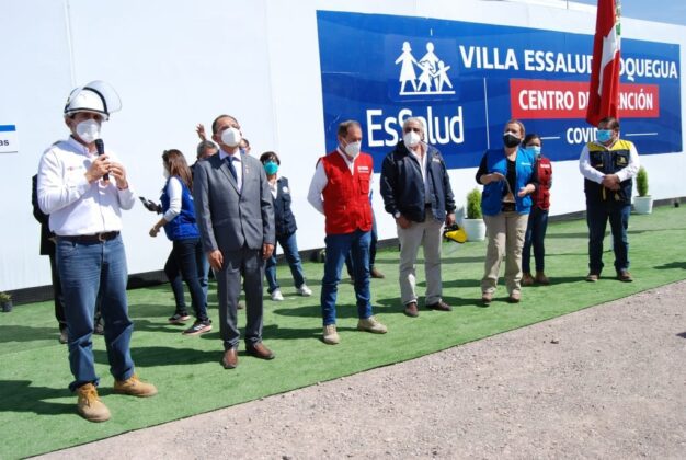 Ministro de TRansportes Estremadoyro en la apertura del Hospital Itinerante en Chen Chen 01082020 3 La Prensa Regional