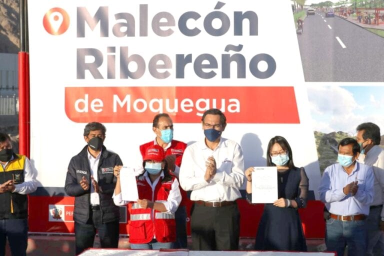 MTC suscribe contrato para la ejecución del malecón ribereño de Moquegua
