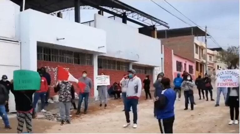 Municipalidad Provincial de Islay suspendió temporalmente obra de San Martín por irrupción de un grupo de personas