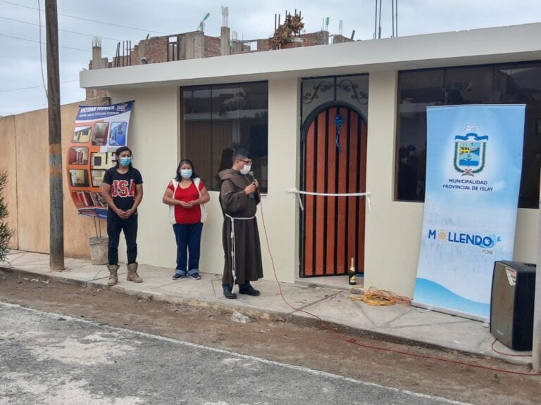 Municipalidad Provincial de Islay entregó módulos de vivienda de Techo Propio