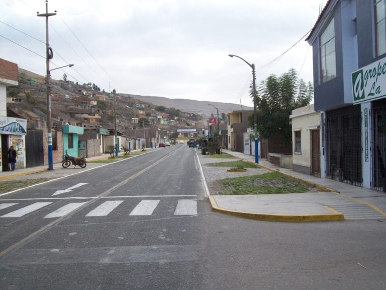 Decretan embanderamiento de Deán Valdivia por 68 aniversario
