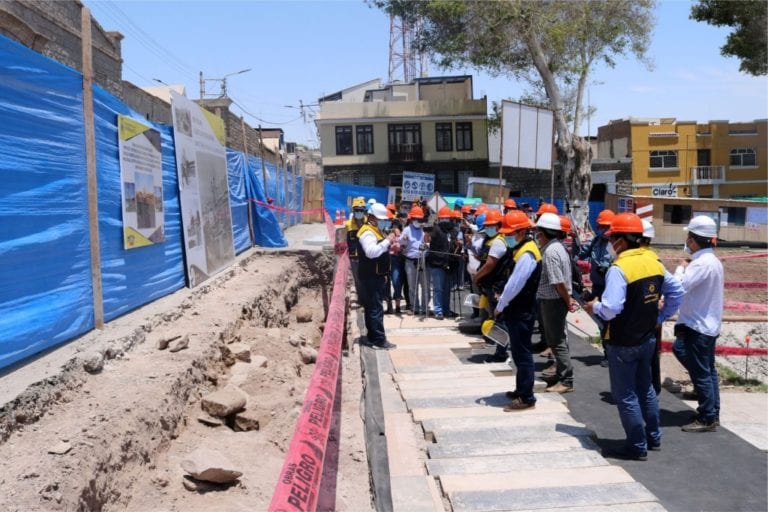 Remodelación de la plaza: propuesta de la municipalidad fue de graderías en la calle Ayacucho
