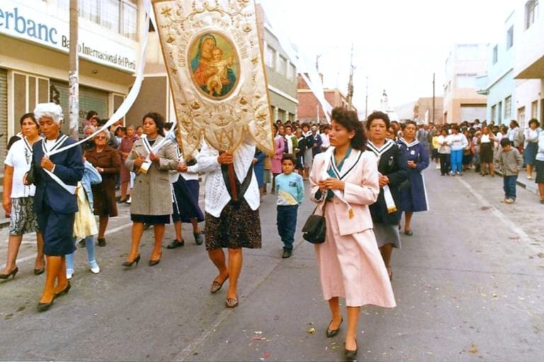 La Virgen del Rosario, de San Domingo de Guzmán al puerto de Ilo