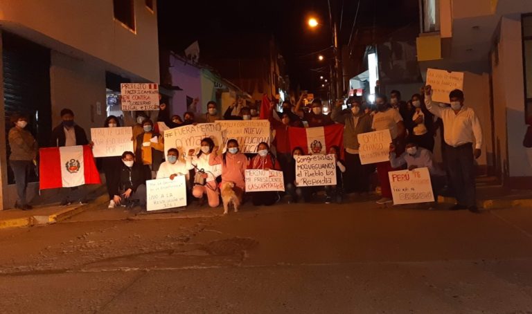 En Omate pobladores participaron de marcha pacífica en defensa de la democracia