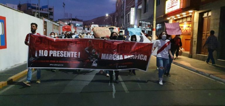 Ilo y Moquegua se unieron a la gran marcha nacional “Merino no es mi presidente”