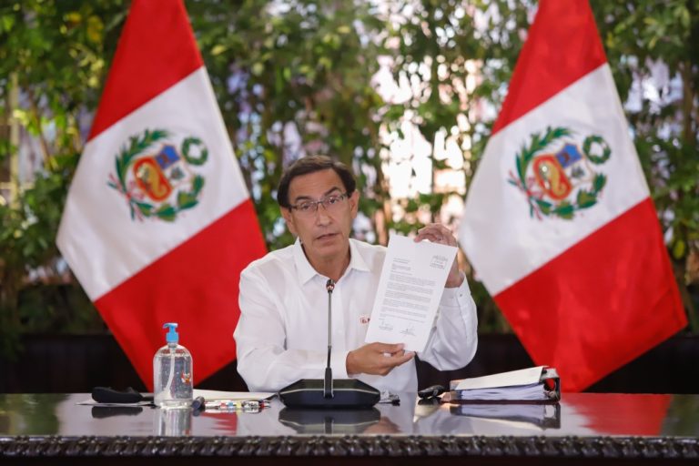 Vizcarra firmó ley para destrabar Majes Siguas II