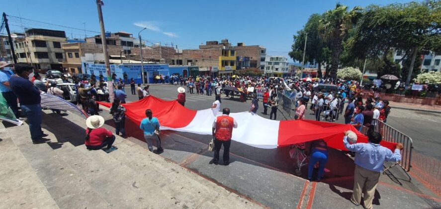 Multitudinaria marcha rechazando que se pretenda cercenar territorio de Ilo 07122020 12 La Prensa Regional