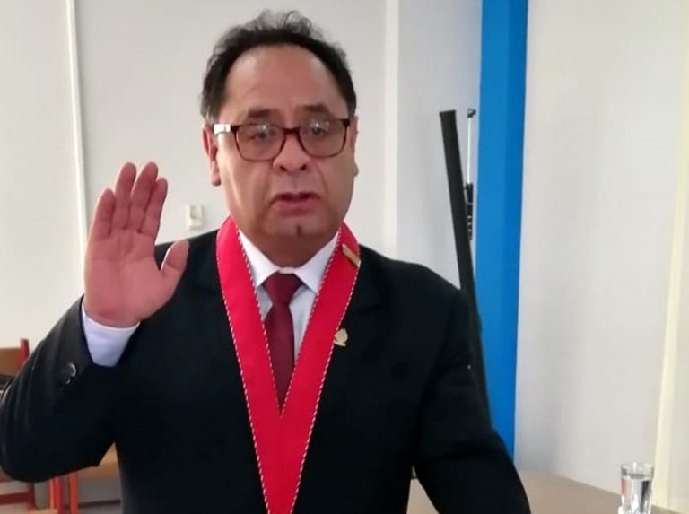 Juramentó presidente de la Junta de Fiscales Superiores de Moquegua