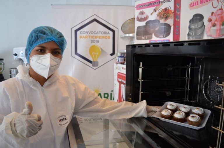 Esposas de pescadores de Mollendo y Matarani implementan proyecto de panadería y pastelería