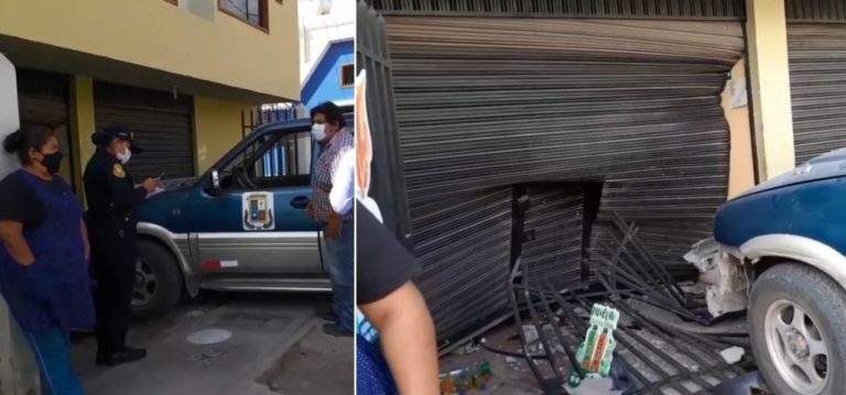 Camioneta de municipio choca vehículo y luego se estrella contra vivienda