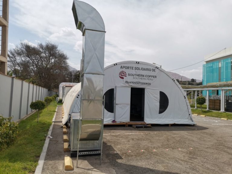 Hospital Regional de Moquegua optimiza carpas donadas por empresa minera