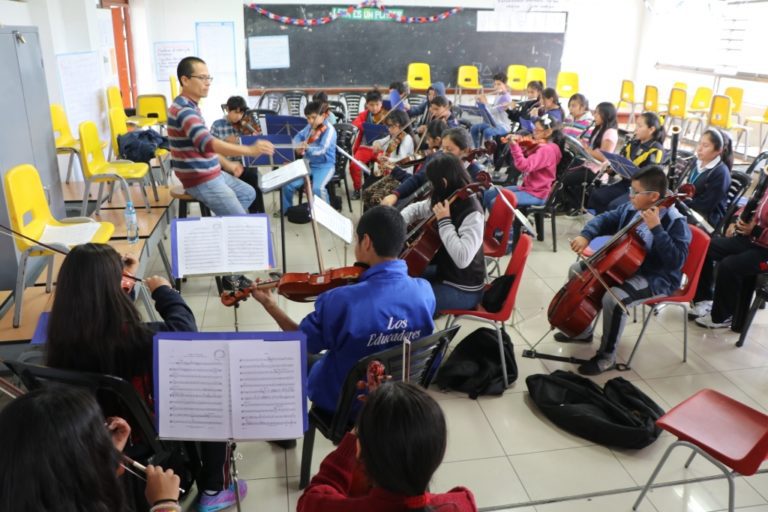 Sinfonía por el Perú en alianza con Southern Perú implementarán programa de educación musical