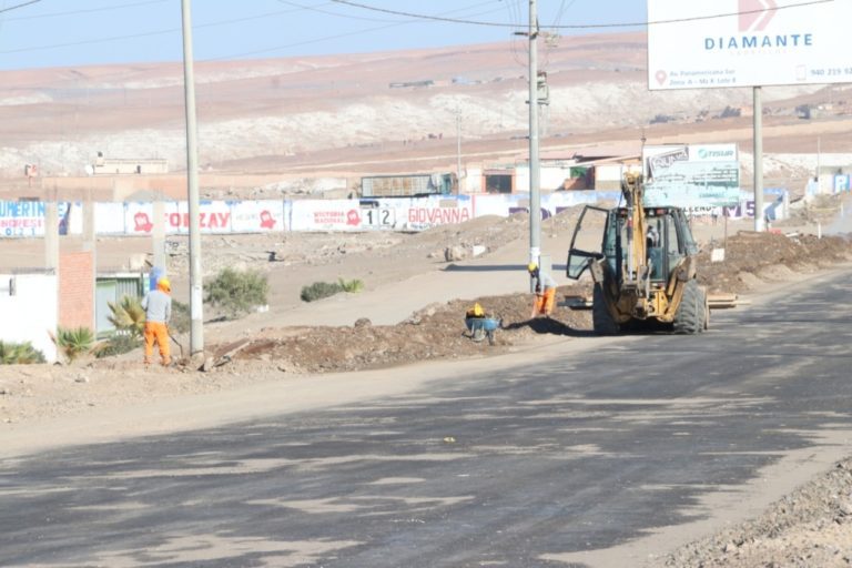 Ingreso norte de Mollendo: Vía de cuatro carriles registra avance del 30%