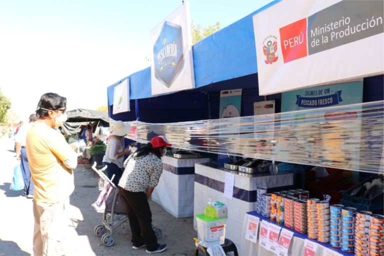 Municipalidad de Mariscal Nieto en alianza con Produce realizan la feria “Mi pescadería”