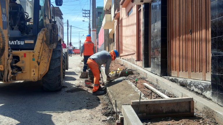 Obras en la calle Puno están al 40 % de avance