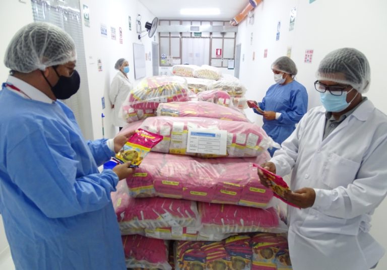 Supervisan instalaciones de proveedor de alimentos de Qali Warma 