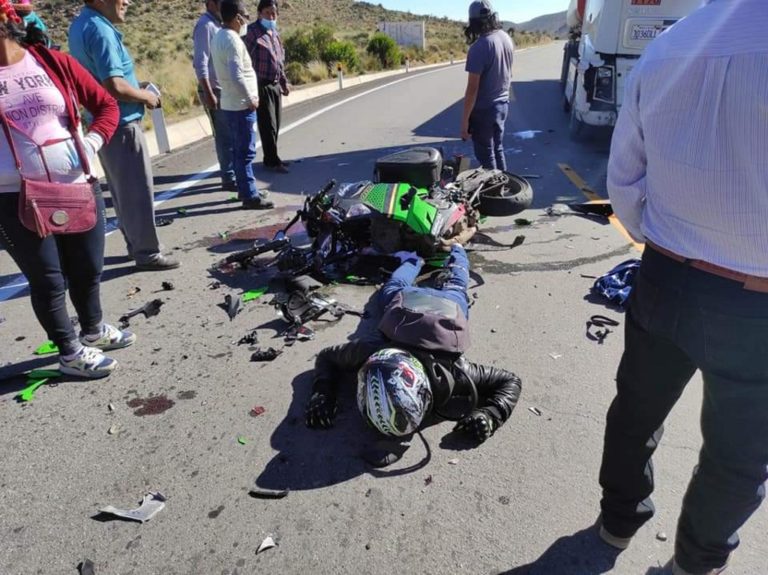 Lamentable accidente en Pampa Cuéllar deja un motociclista herido