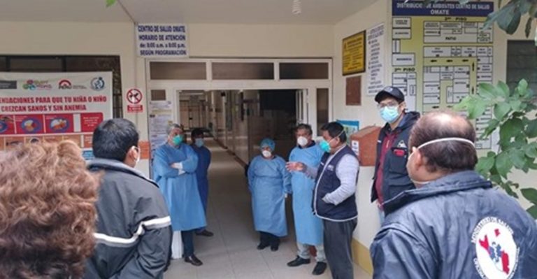 Vacunación a adultos mayores en distritos de Sánchez Cerro