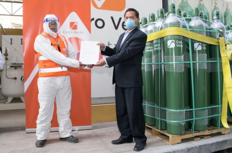 Cerro Verde dona 100 cilindros de oxígeno a hospitales de Arequipa