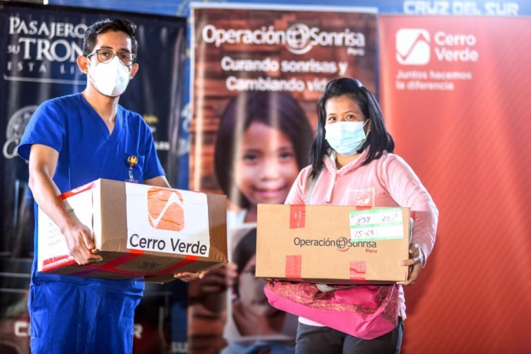 Cerro Verde dona canastas para fortalecer nutrición de niños que esperan cirugía correctiva